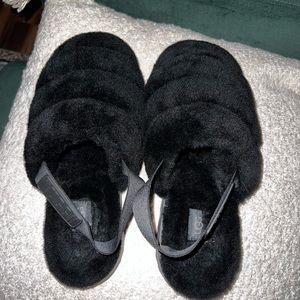 Uggs Fluffy Slipper for Women size 9